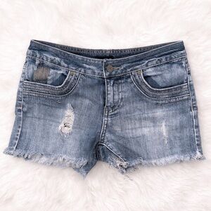 a.n.a Distressed Denim Shorts Size 4 (Fits 2) Frayed Hem Low Rise Medium Wash